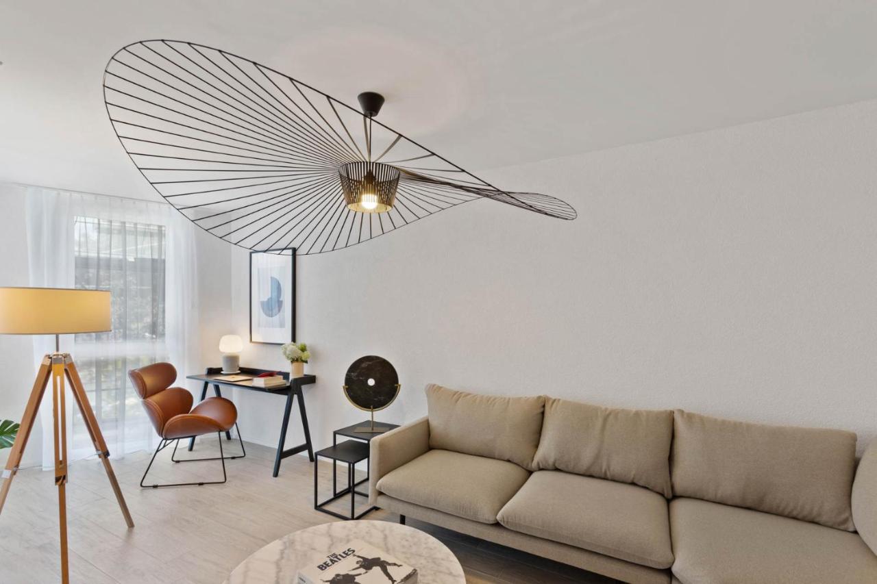 Epalinges Olympia Homes Beautifully Furnished Flats מראה חיצוני תמונה